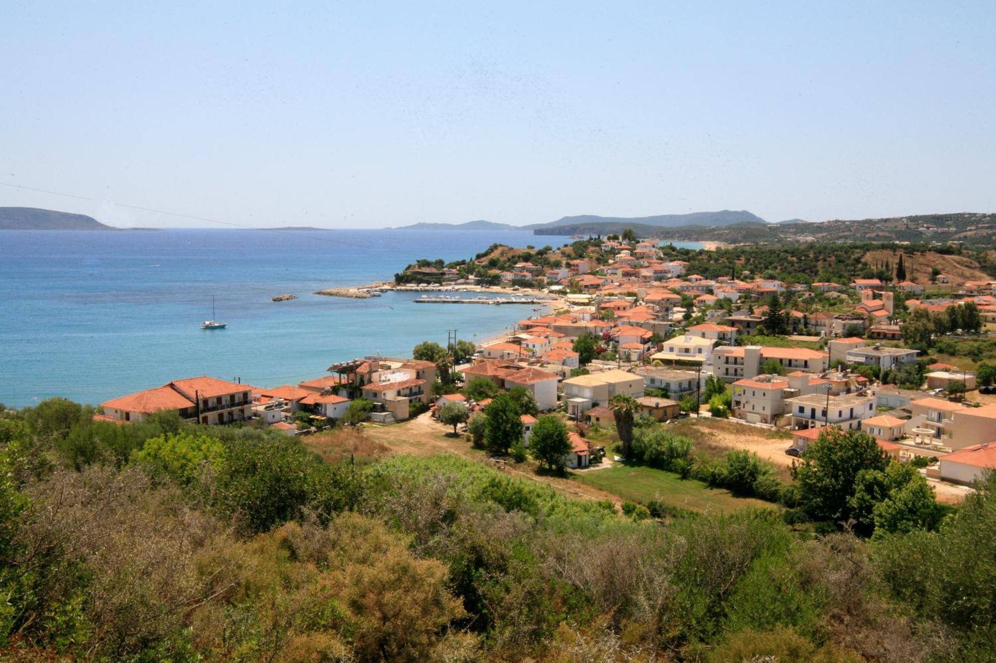 Hotel Korakakis Beach Finikounta Exteriör bild
